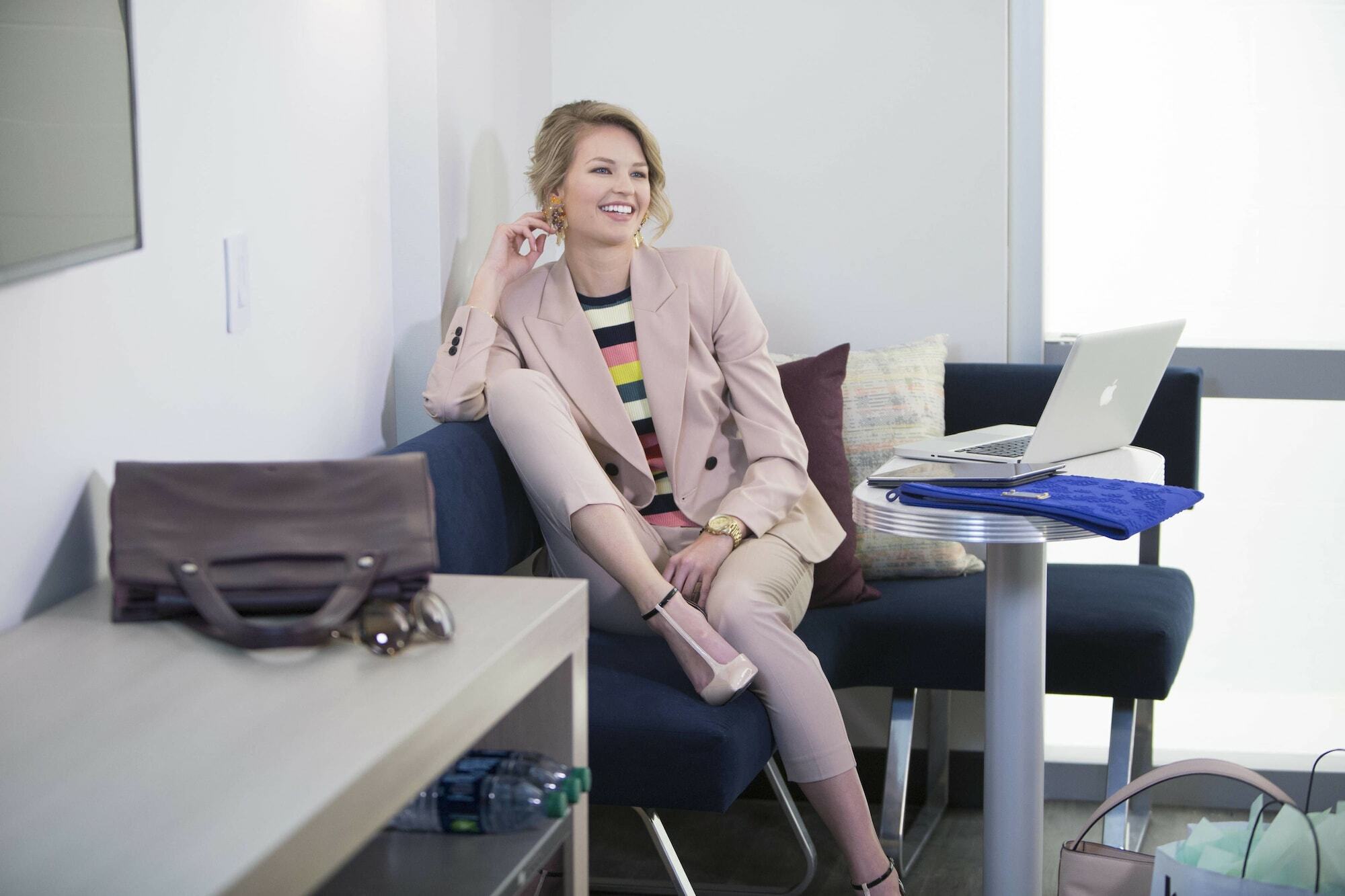 Отель Aloft Chicago Mag Mile Экстерьер фото